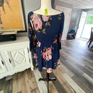 Dress blue and flowers is good condition